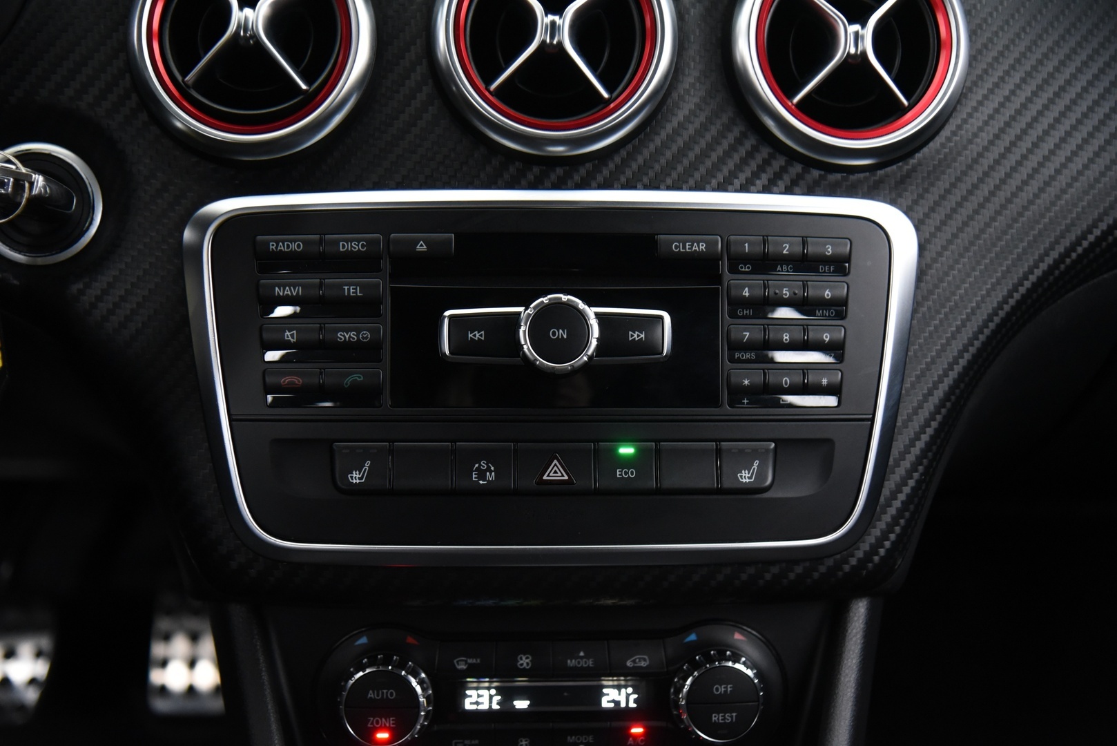 MERCEDES-BENZ A 2013