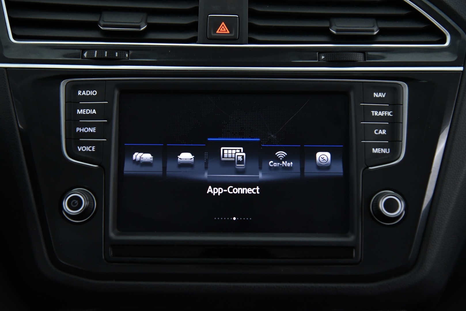 VOLKSWAGEN Tiguan 2017