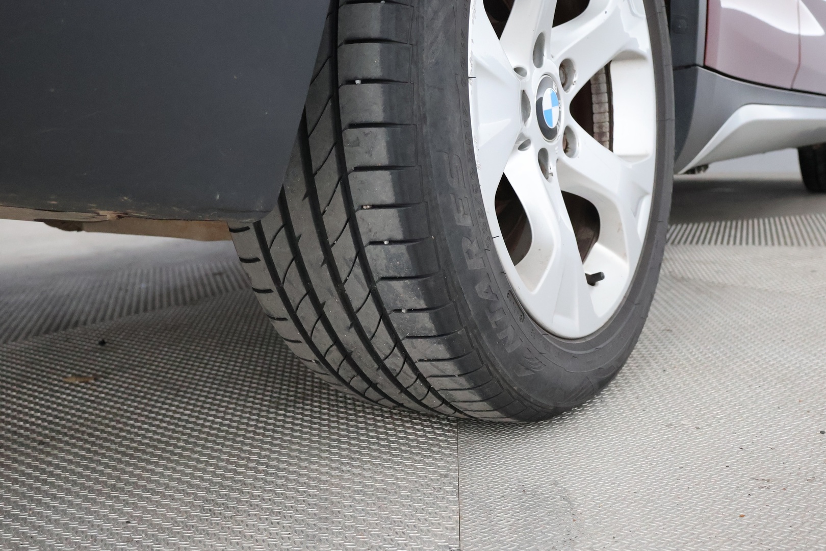 BMW X1 2011