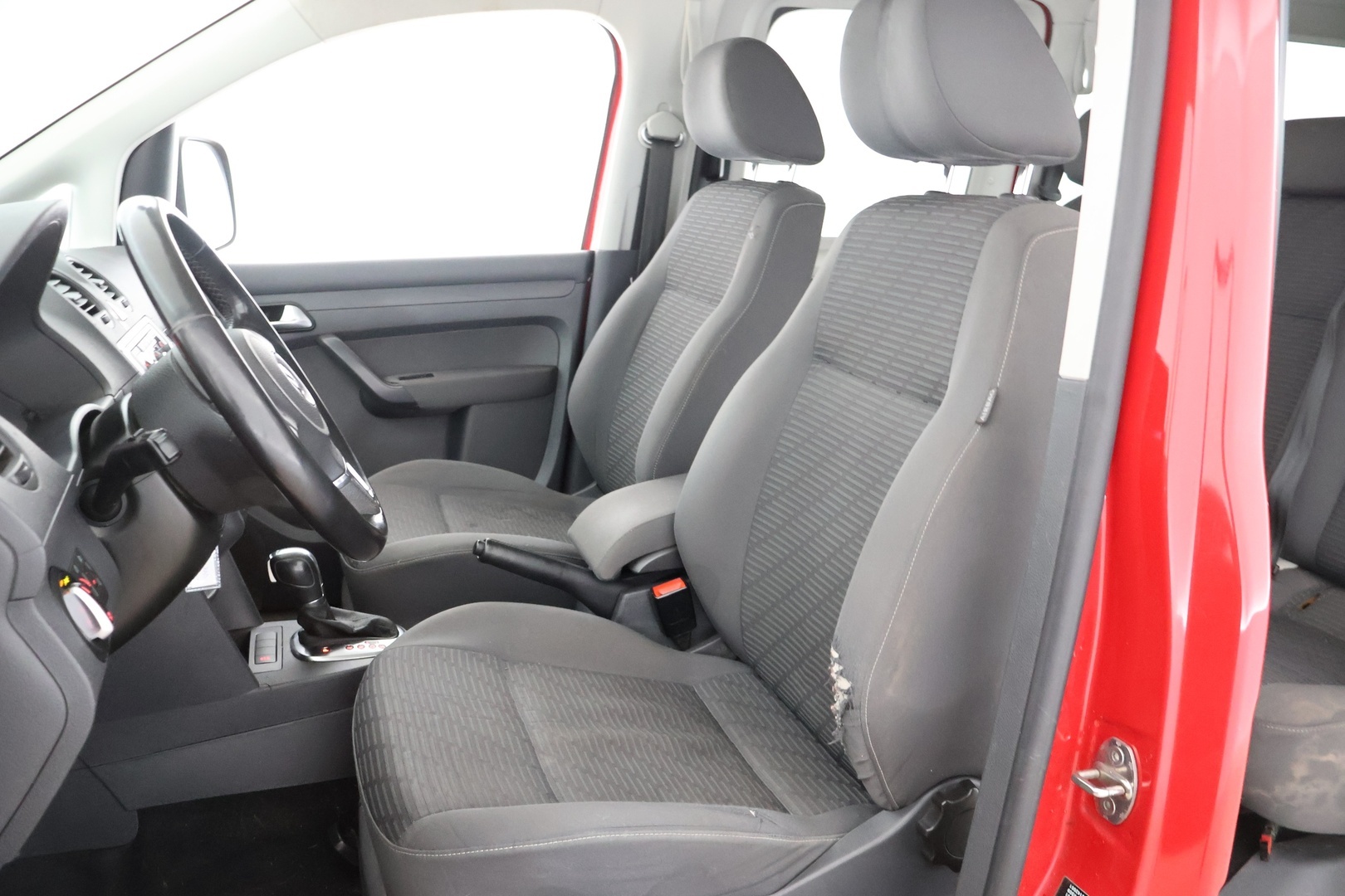 VOLKSWAGEN Caddy Maxi 2011