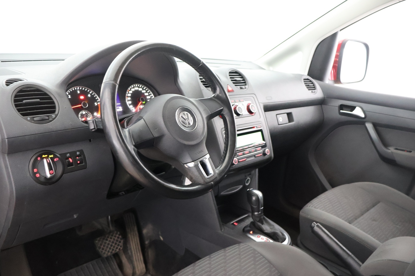 VOLKSWAGEN Caddy Maxi 2011