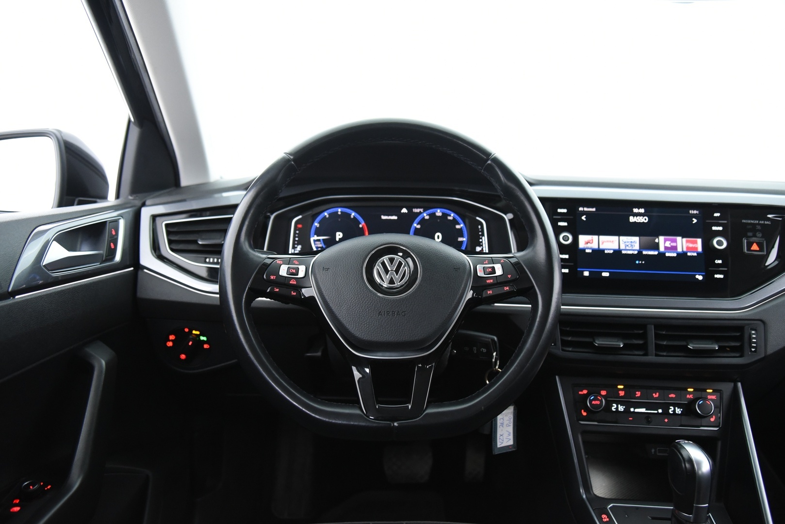 VOLKSWAGEN Polo 2018