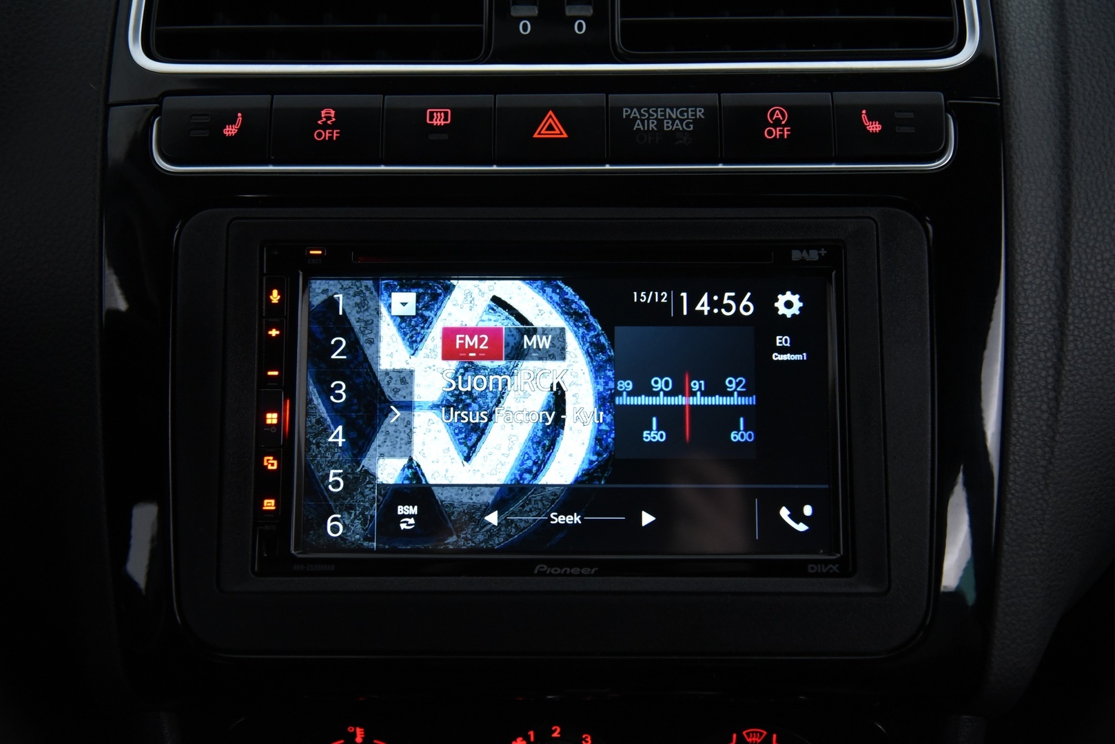 VOLKSWAGEN Polo 2013