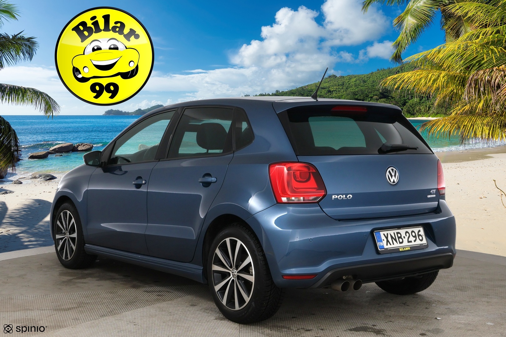 VOLKSWAGEN Polo 2013