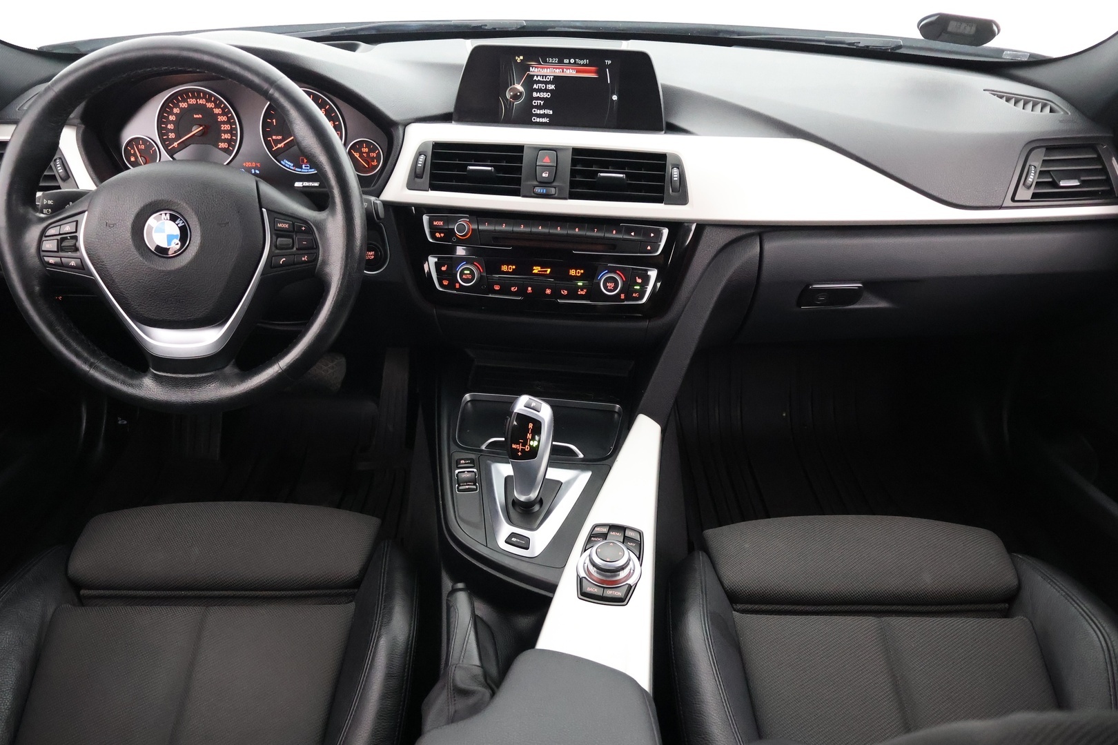 BMW 330 2017