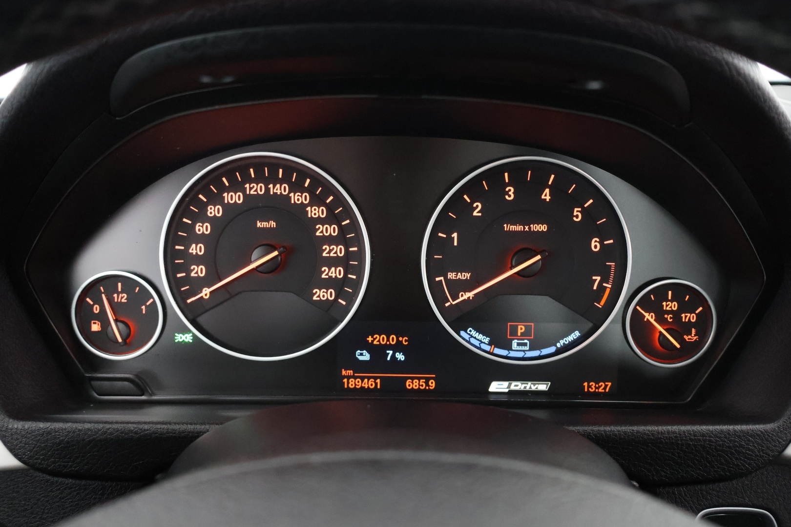 BMW 330 2017