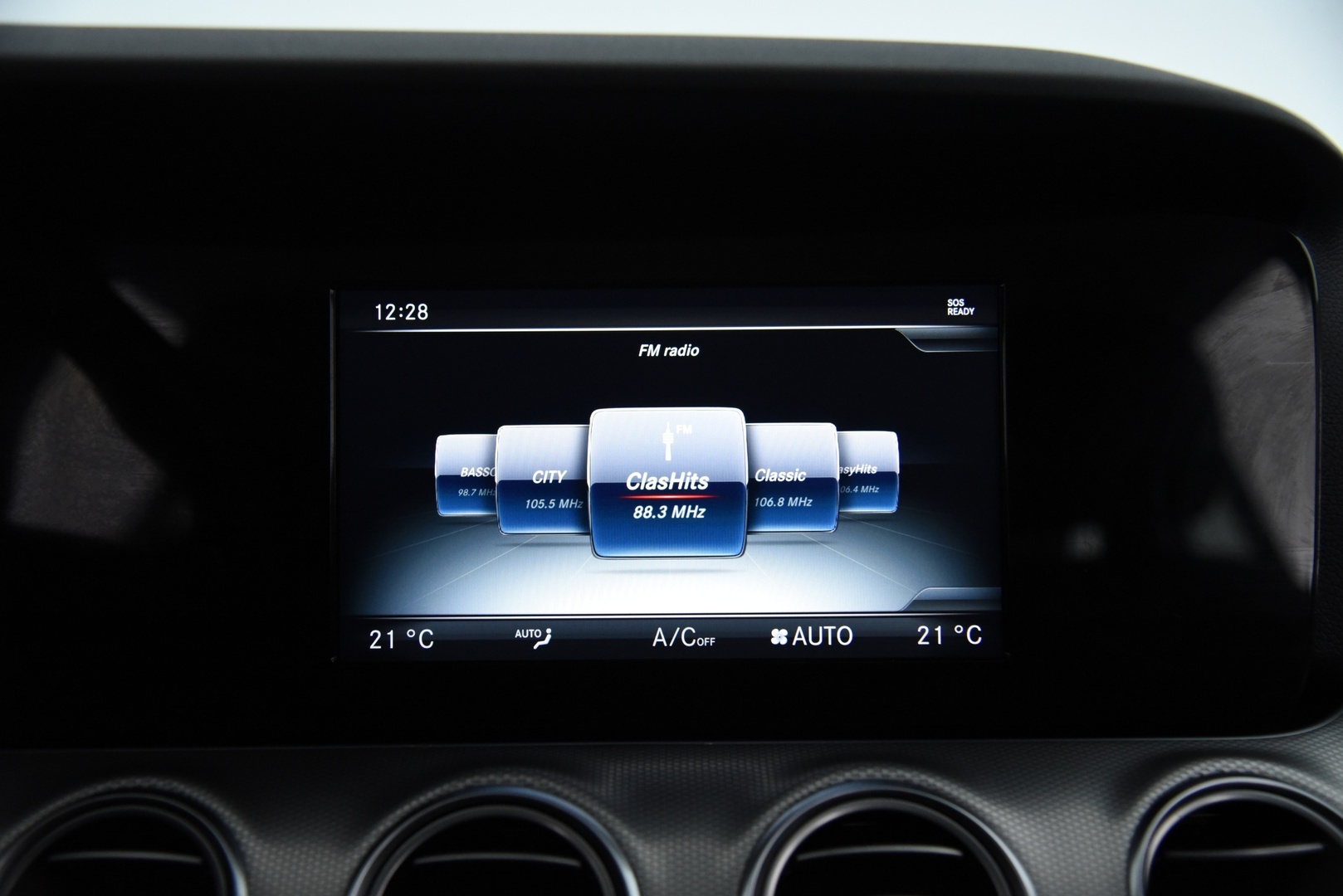 MERCEDES-BENZ E 2017