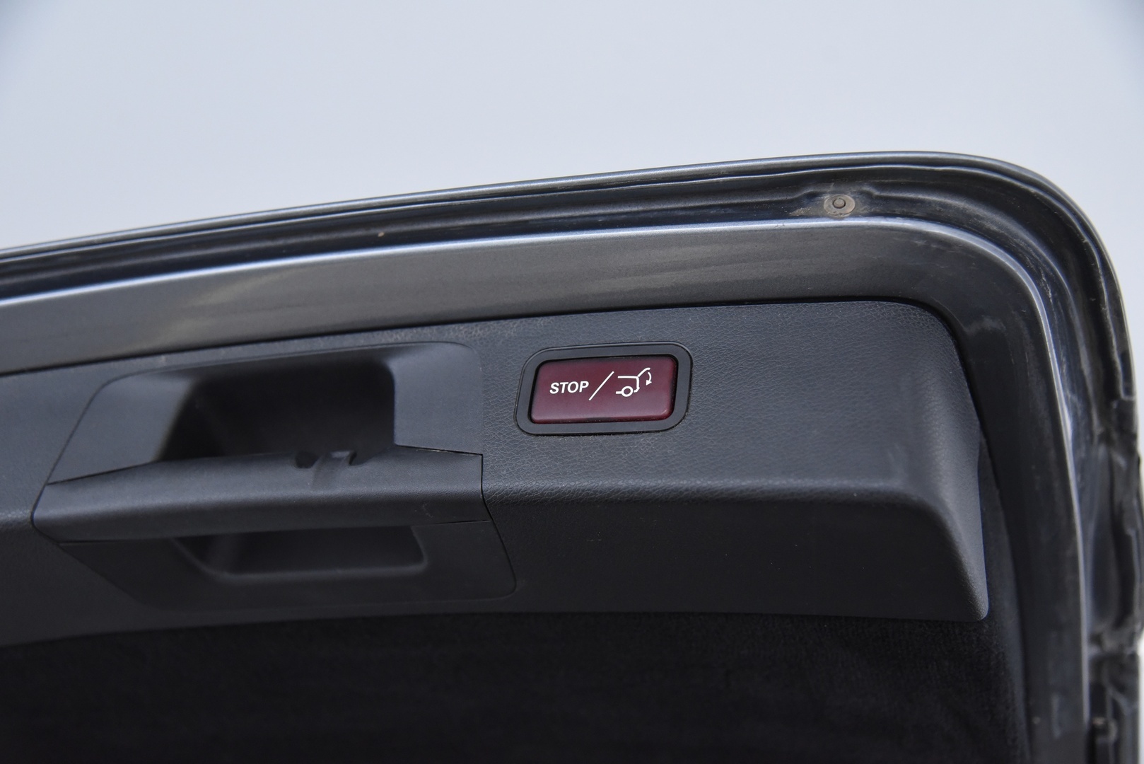 MERCEDES-BENZ E 2017