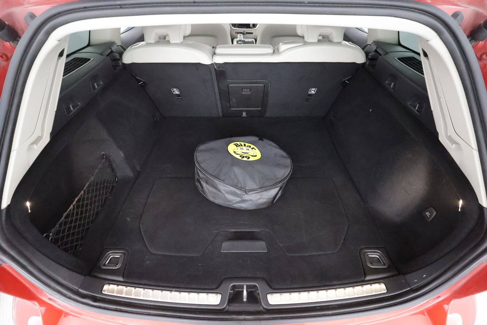 VOLVO V60 2022