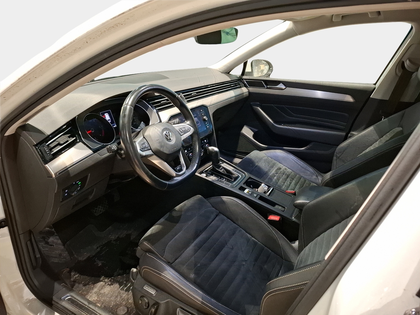 VOLKSWAGEN Passat 2020