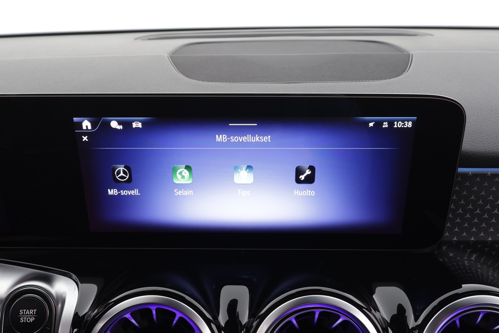 MERCEDES-BENZ EQB 2024