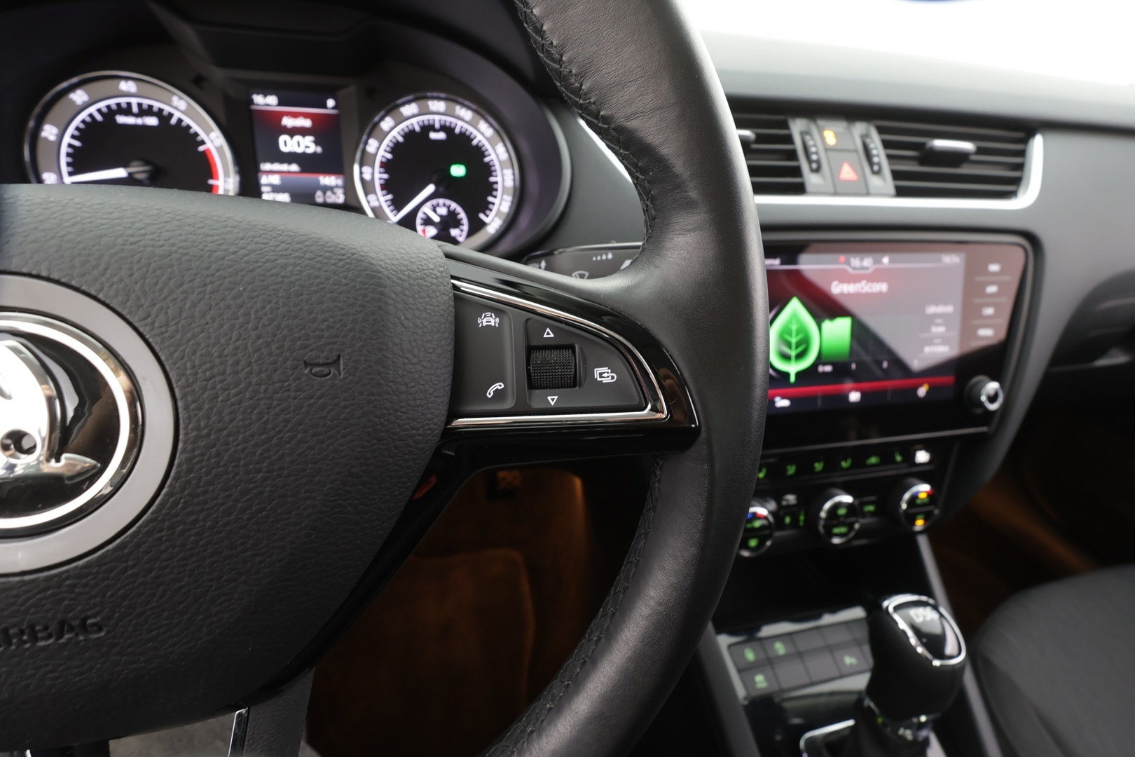 SKODA Octavia 2018