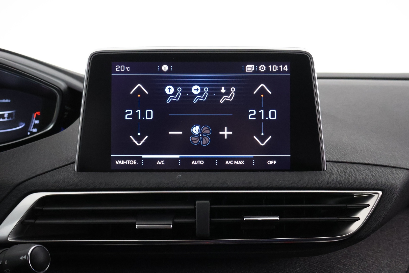 PEUGEOT 5008 2018