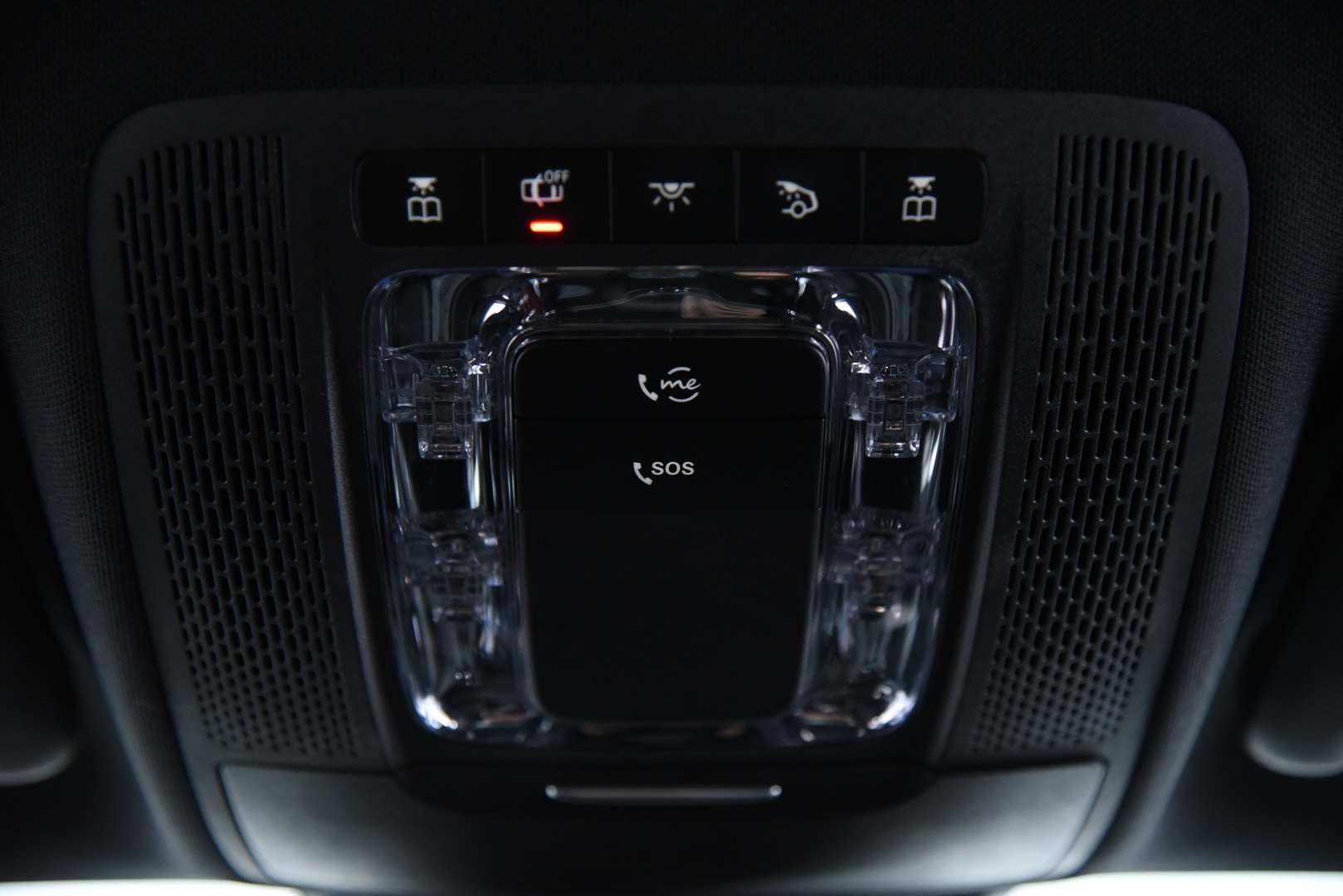 MERCEDES-BENZ A 2020