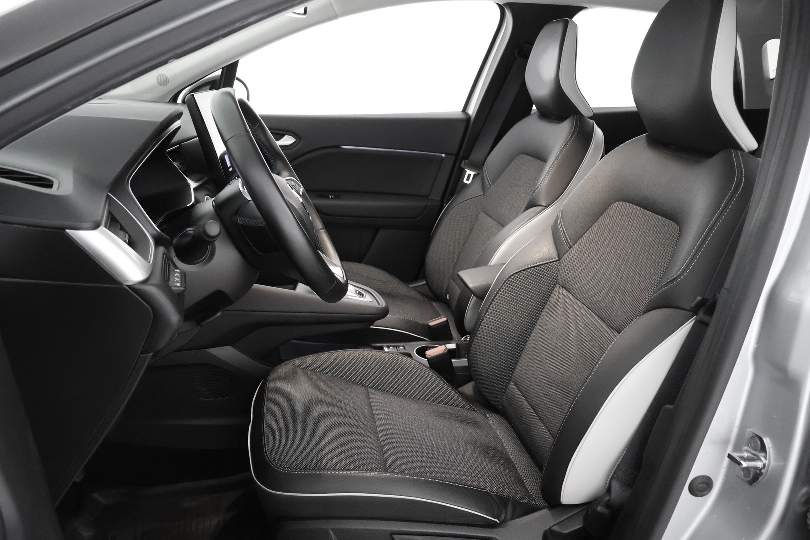 RENAULT Captur 2022