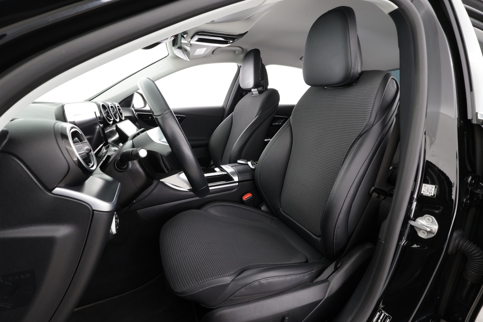 MERCEDES-BENZ C 2022