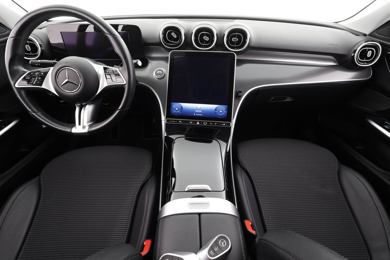 MERCEDES-BENZ C 2022