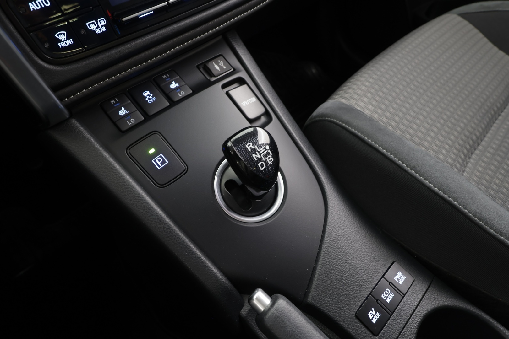 TOYOTA Auris 2019