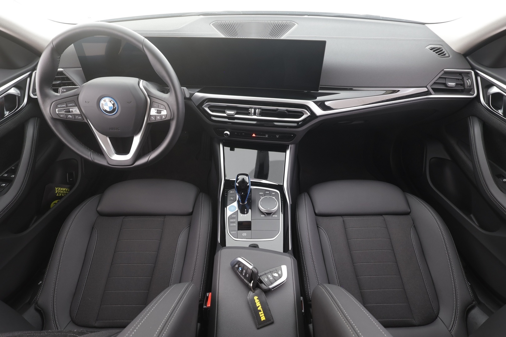 BMW i4 2023