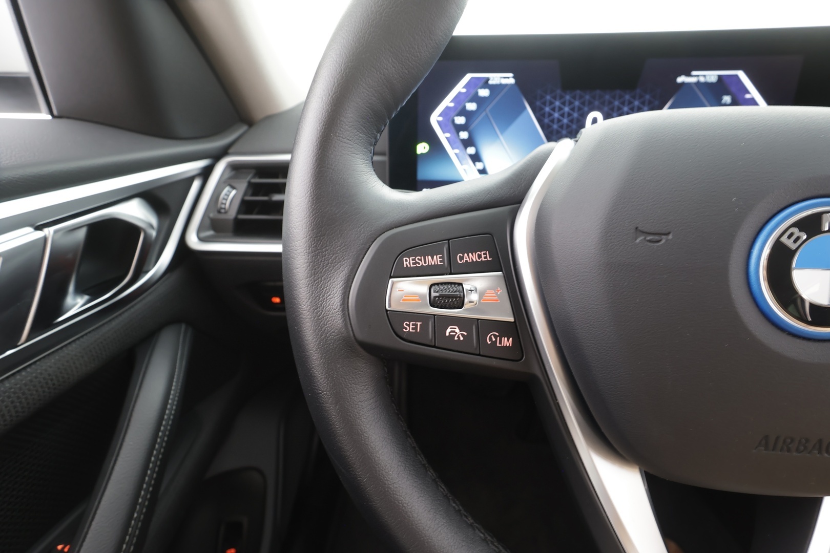 BMW i4 2023