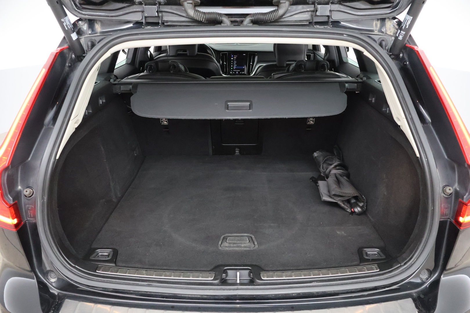 VOLVO V60 2020
