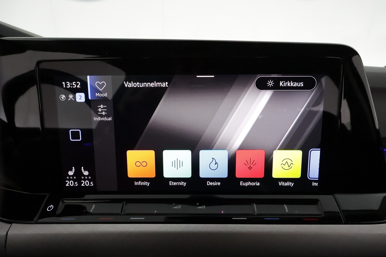 VOLKSWAGEN Golf 2021