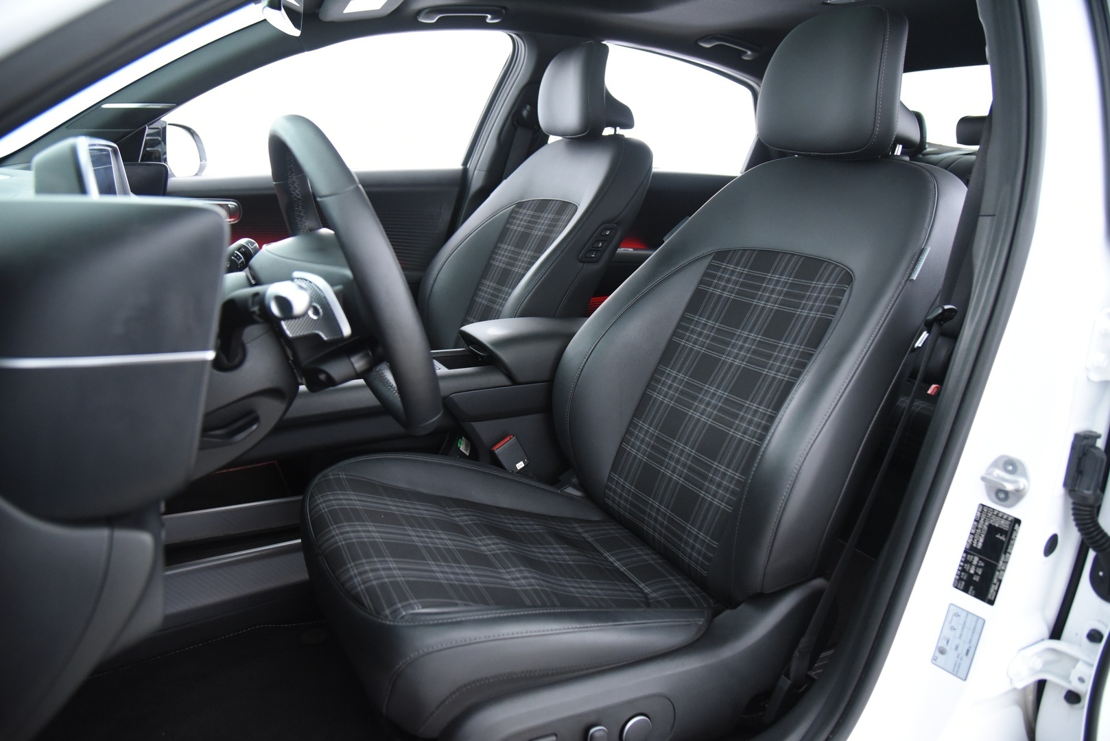 HYUNDAI IONIQ 6 2023