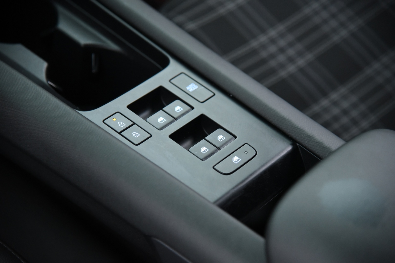 HYUNDAI IONIQ 6 2023