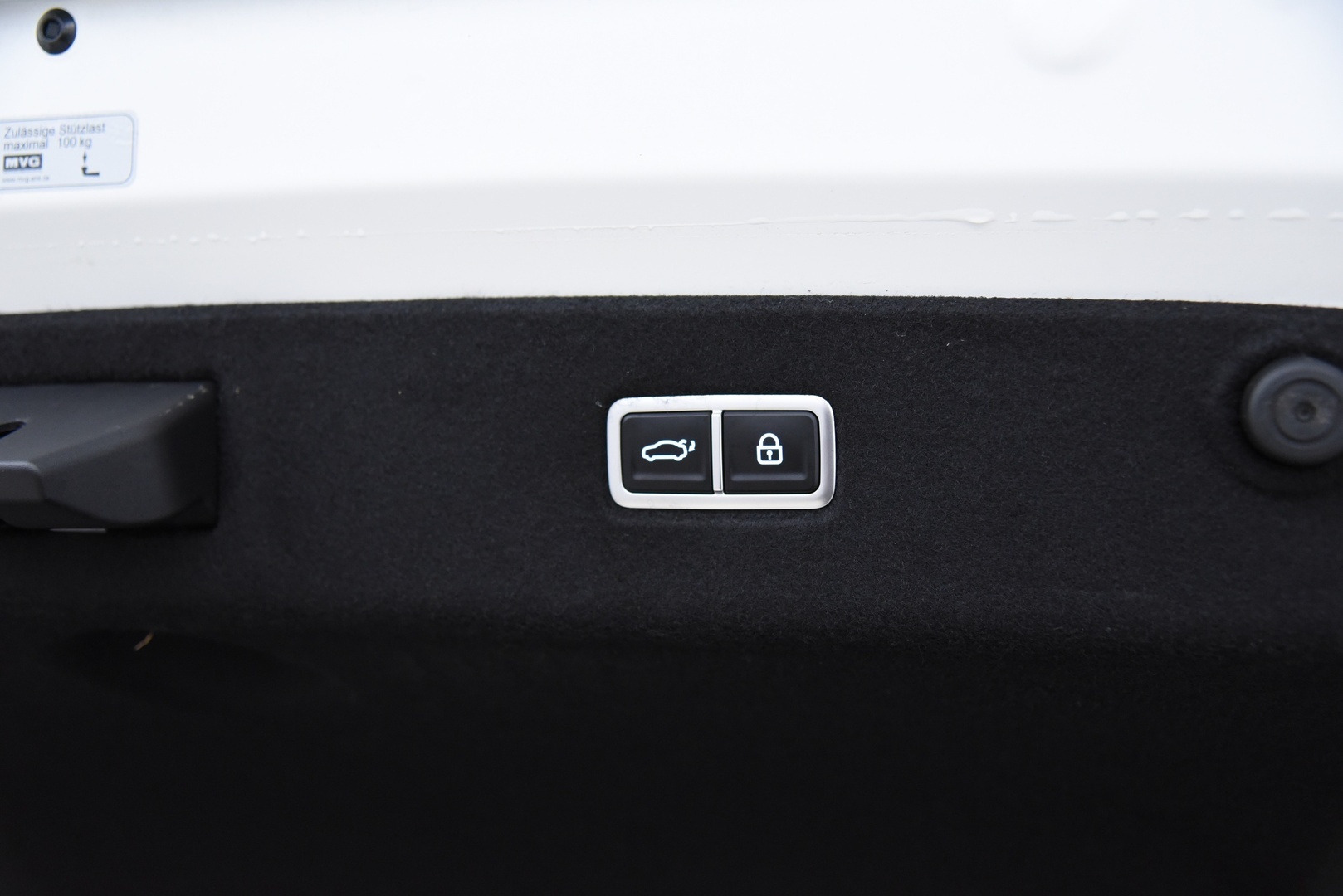 HYUNDAI IONIQ 6 2023