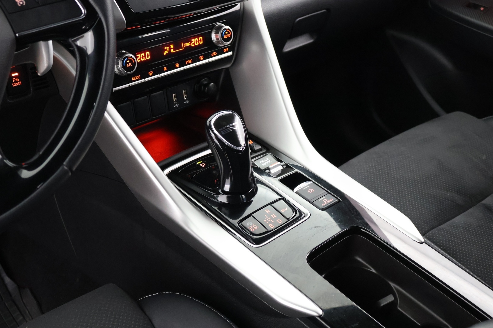 MITSUBISHI ECLIPSE CROSS 2022