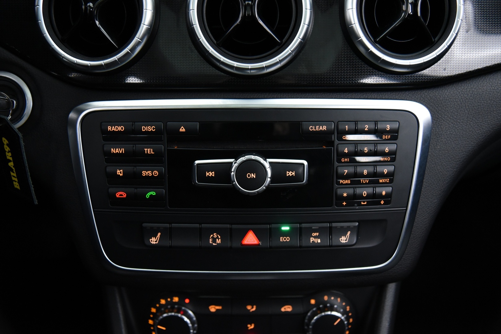 MERCEDES-BENZ CLA 2014