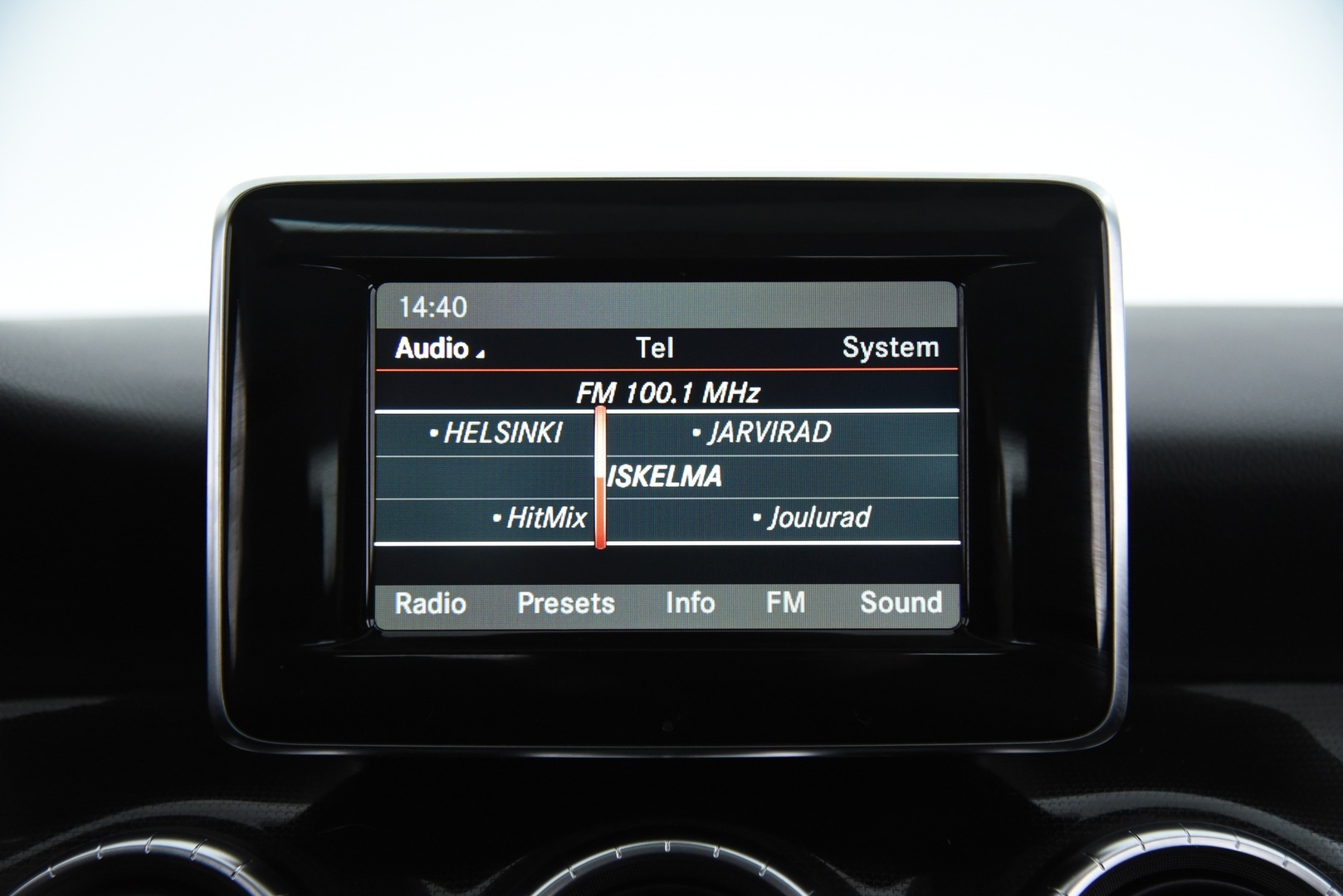 MERCEDES-BENZ CLA 2014