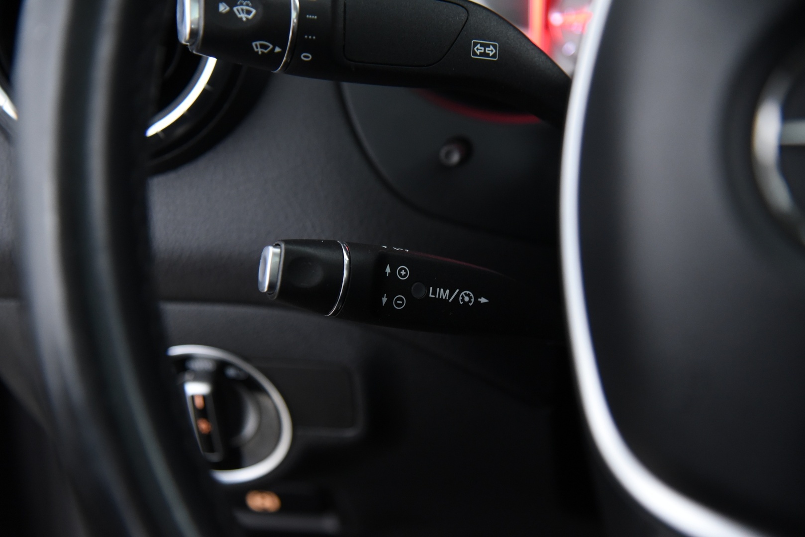 MERCEDES-BENZ CLA 2014