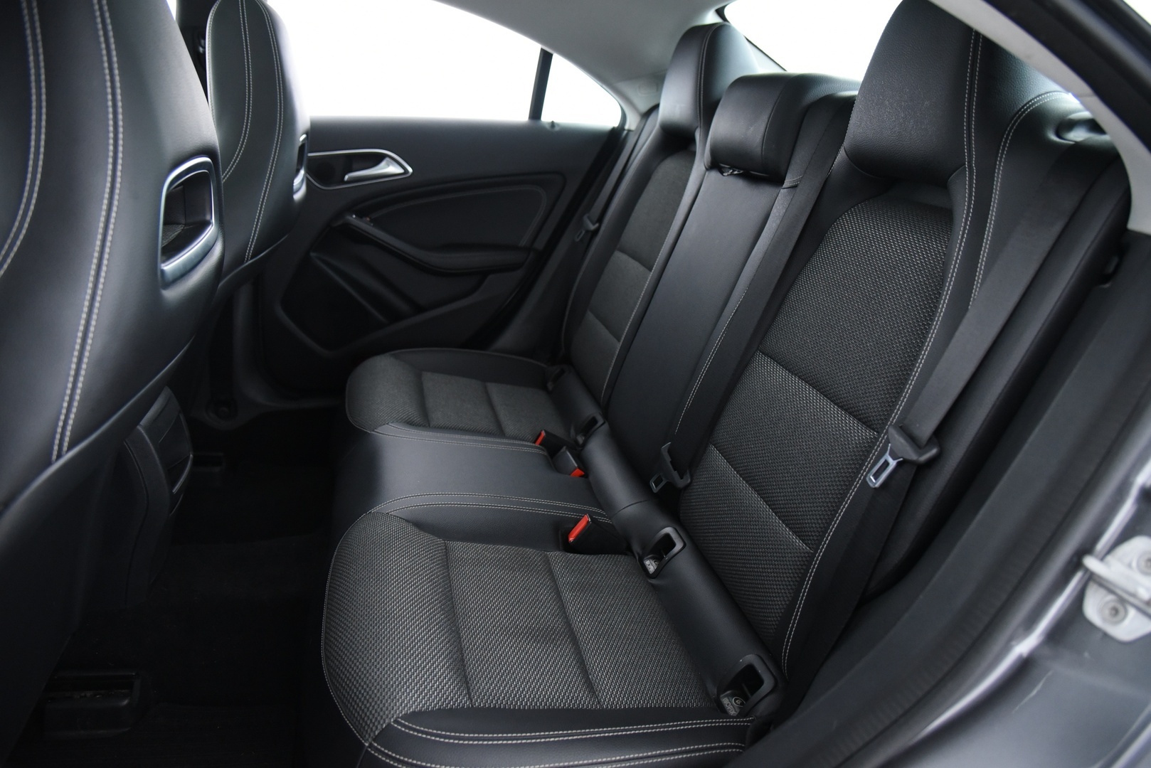 MERCEDES-BENZ CLA 2014