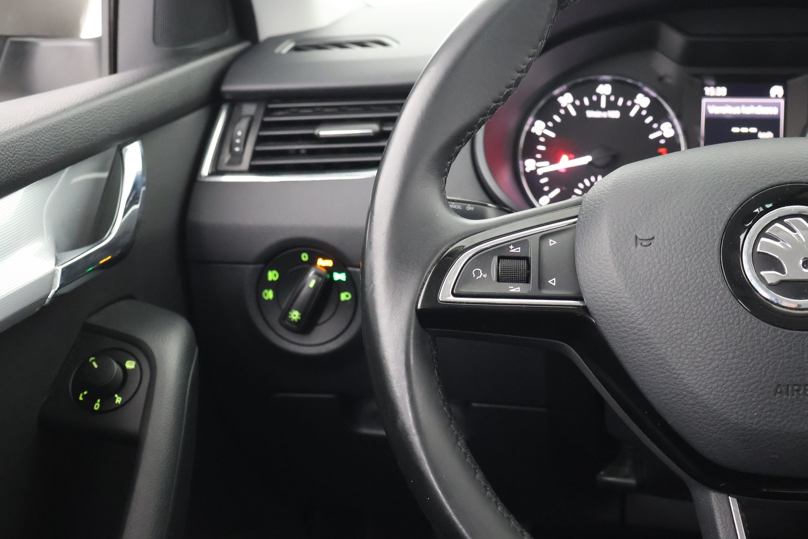 SKODA Octavia 2016