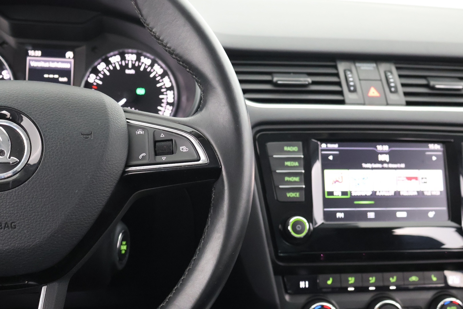 SKODA Octavia 2016
