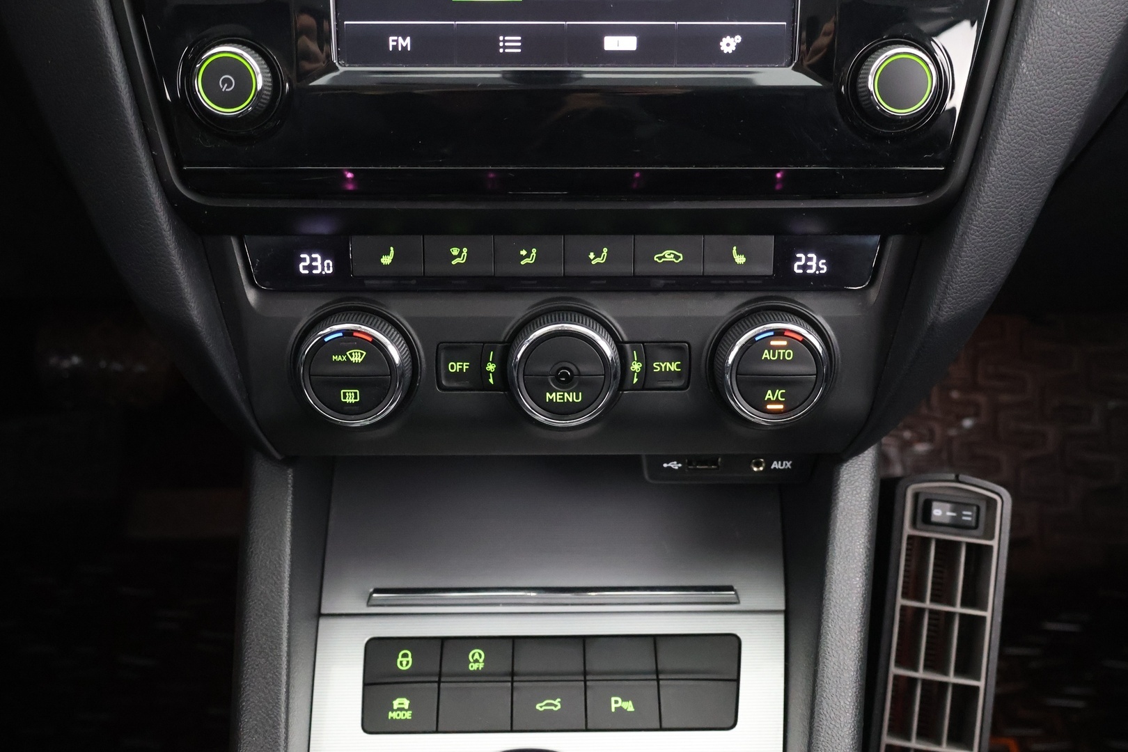 SKODA Octavia 2016
