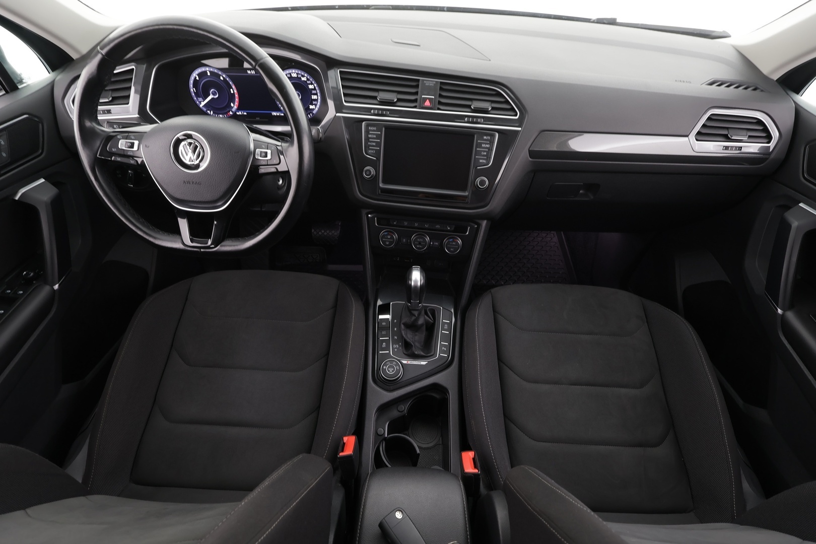 VOLKSWAGEN Tiguan 2017