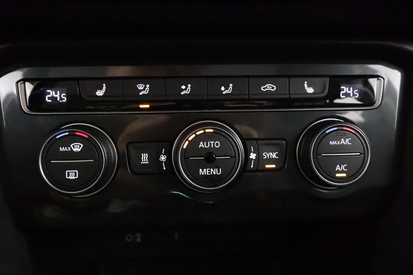 VOLKSWAGEN Tiguan 2017