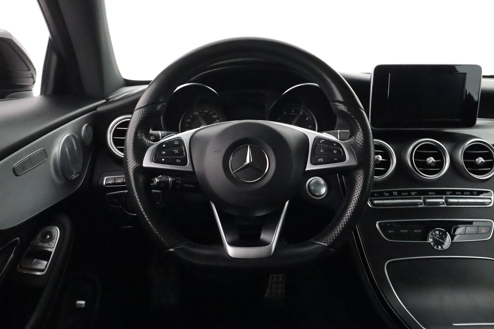 MERCEDES-BENZ C 2016