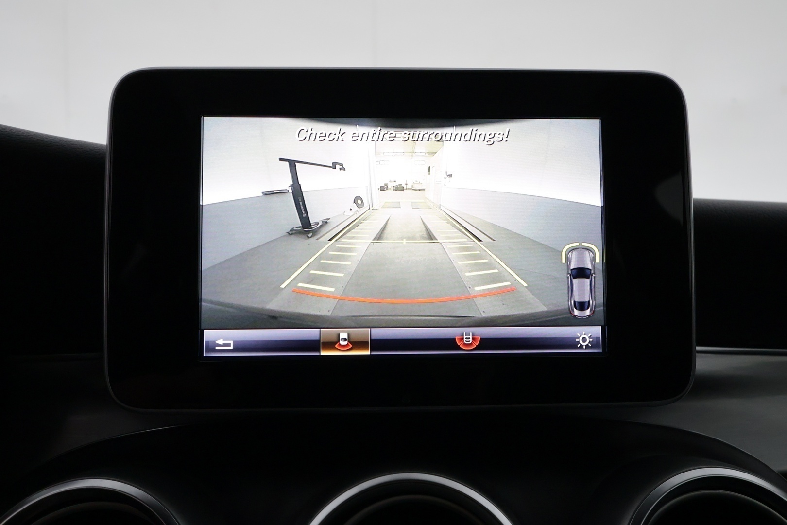 MERCEDES-BENZ C 2016