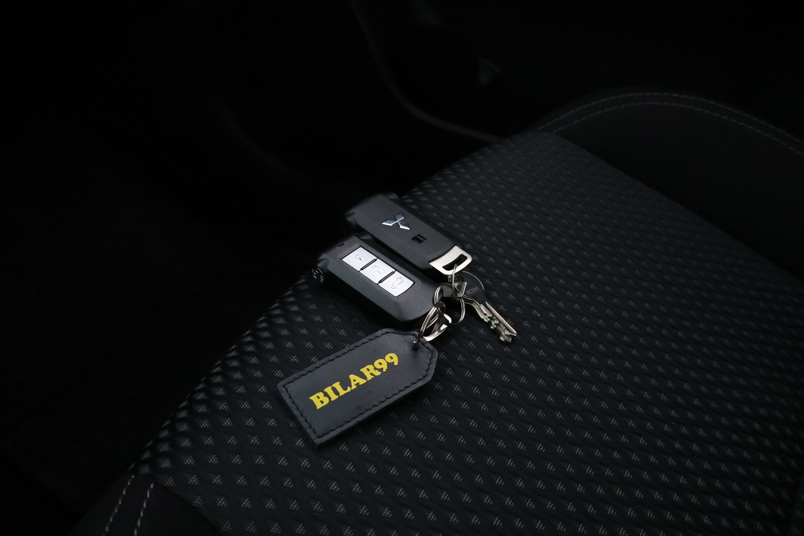MITSUBISHI Outlander PHEV 2021