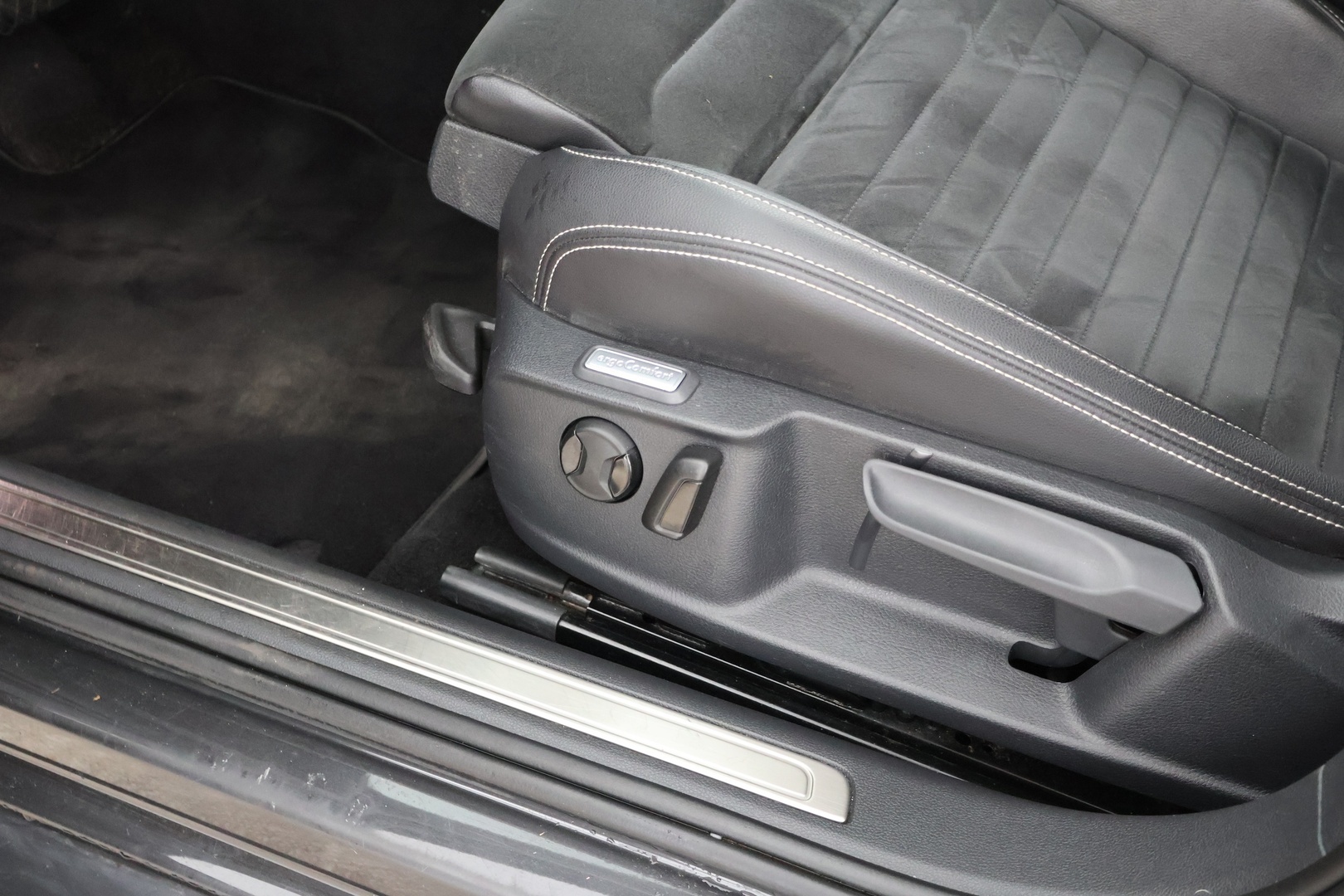 VOLKSWAGEN Passat 2020