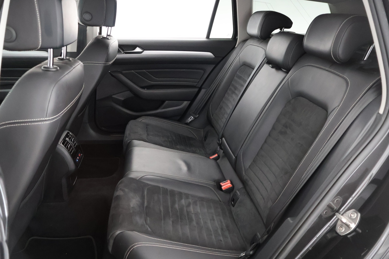 VOLKSWAGEN Passat 2020