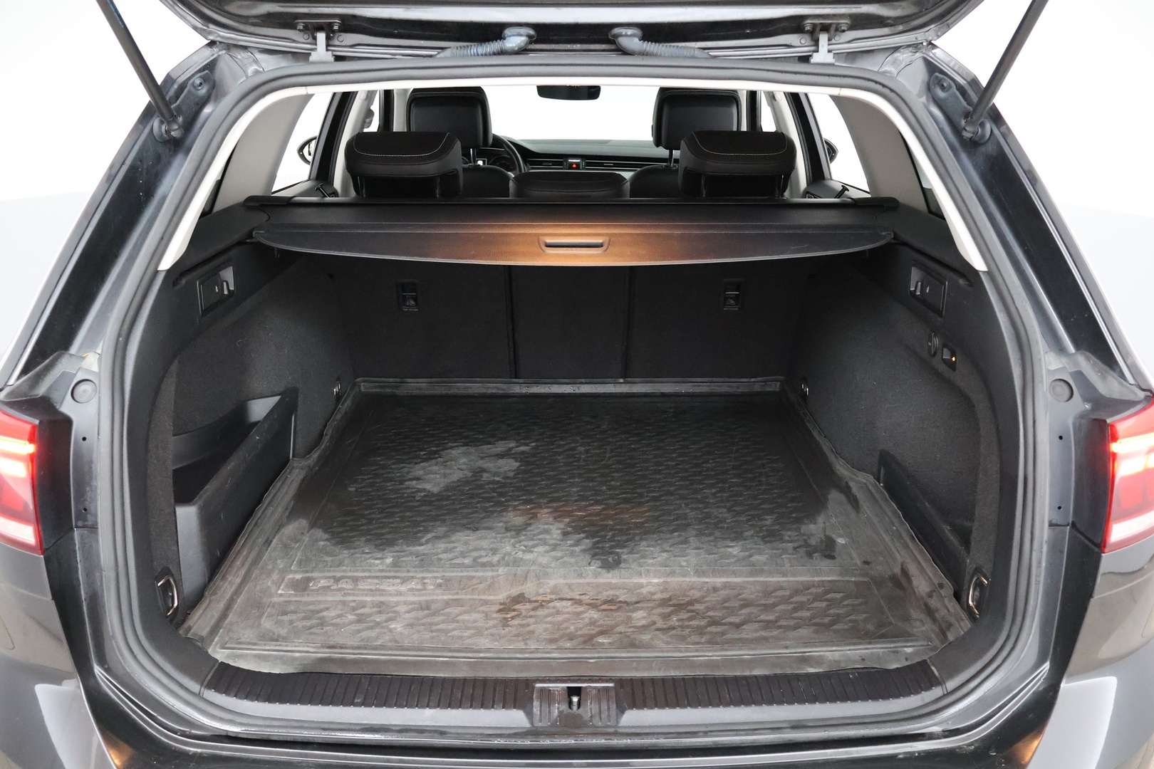 VOLKSWAGEN Passat 2020