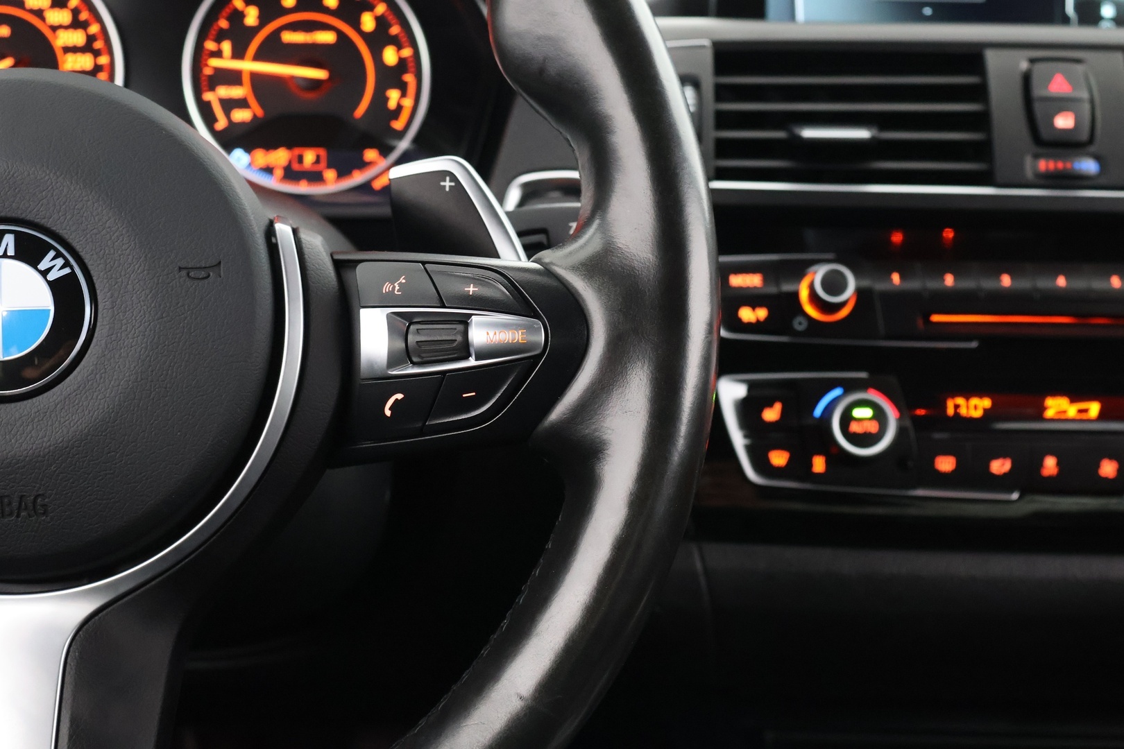 BMW M240i 2017