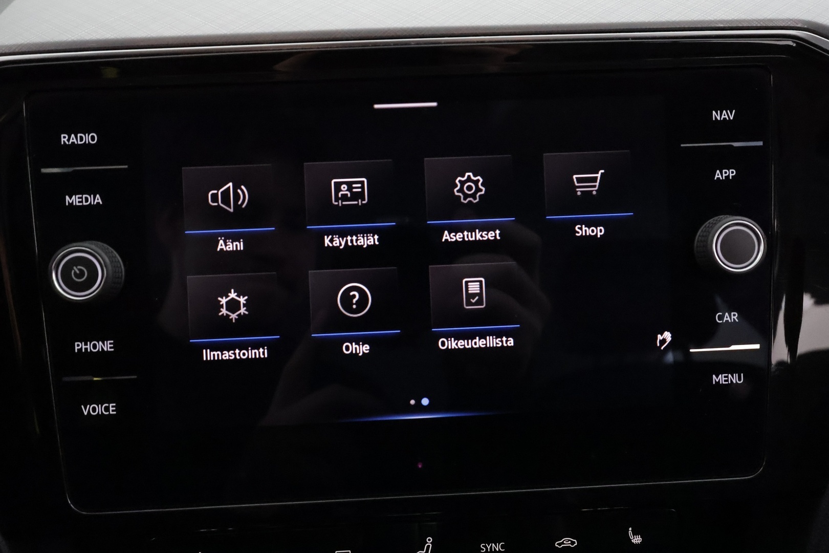 VOLKSWAGEN Passat 2021