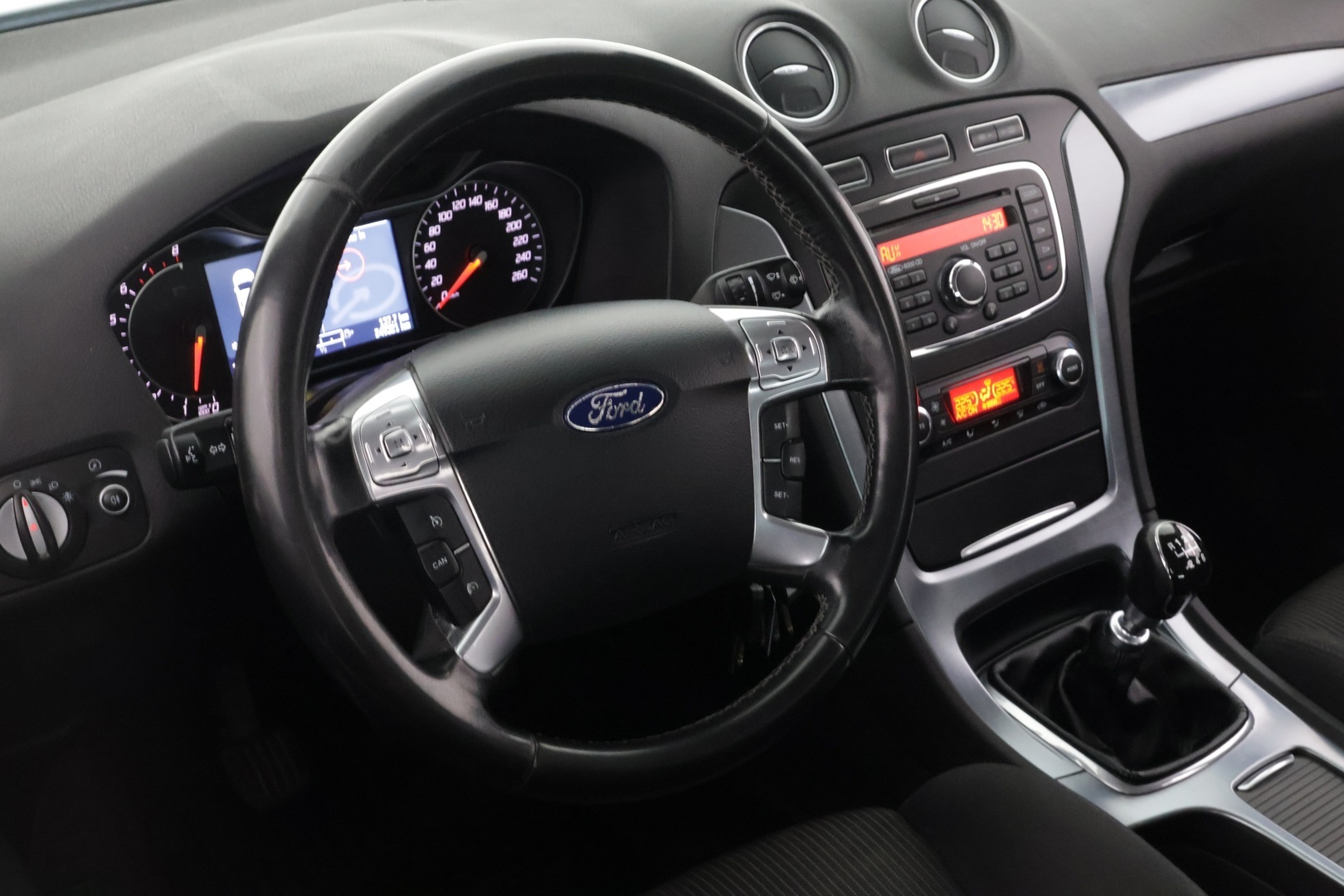 FORD Mondeo 2013