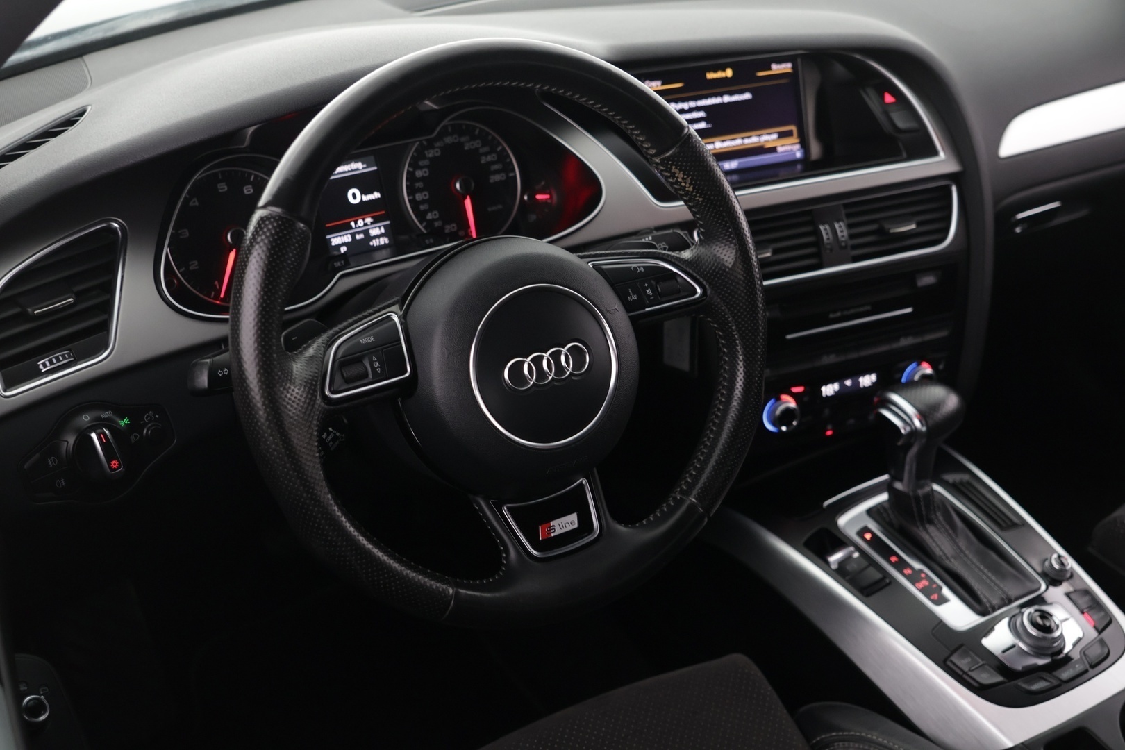 AUDI A4 2012