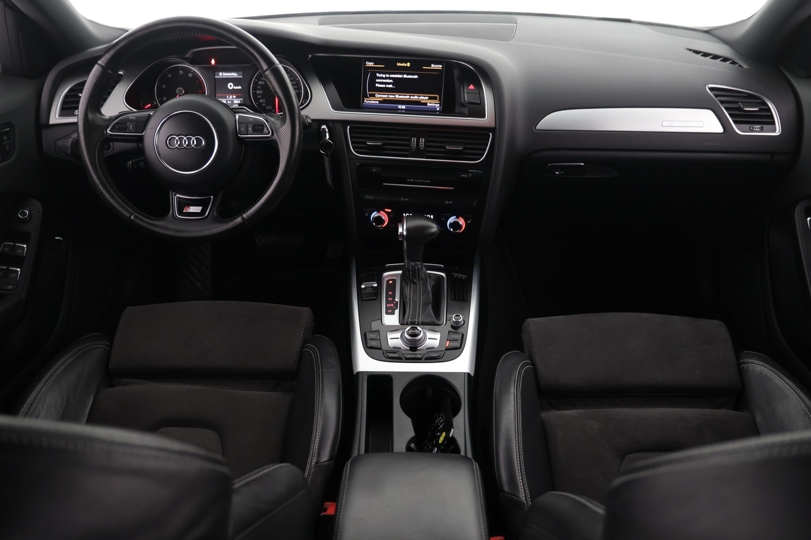 AUDI A4 2012